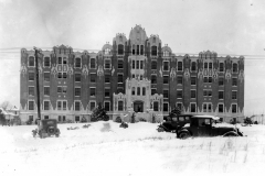 Morningside Hospital following heavy snow, 1929