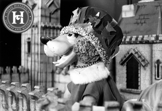 King Lionel in his large castle.